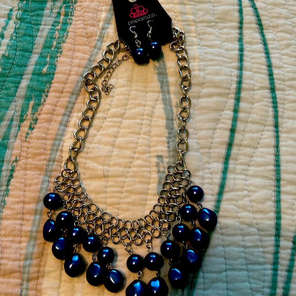 Necklace set